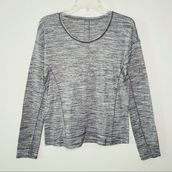 Lululemon‎ Sweat Embrace Long Sleeve top with thumb holes Size $ - Picture 1 of 6